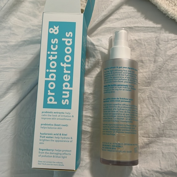 Tula signature glow refreshing and brightening face mist - Picture 2 of 2